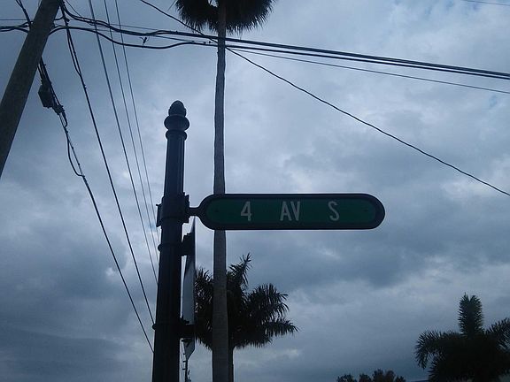 5th image of 7924 4th Ave S