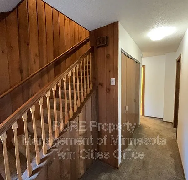 1514 N Timber Rdg — Photo 6