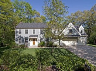 2 1/2 Saint Albans Rd E, Hopkins, MN 55305