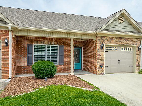 5th image of 8274 Carlitos Ln