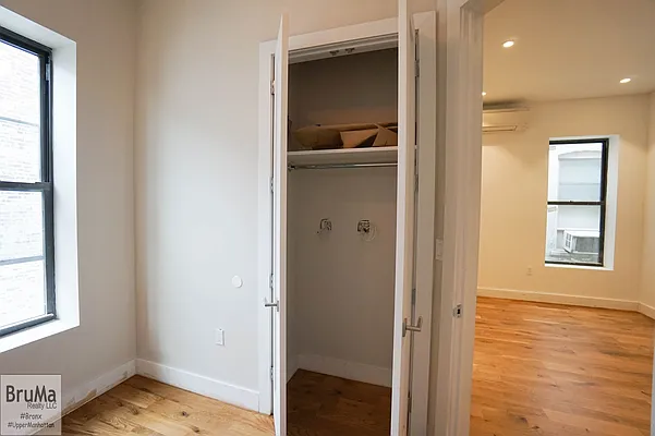 Rented by Bruma Realty LLC | media 41