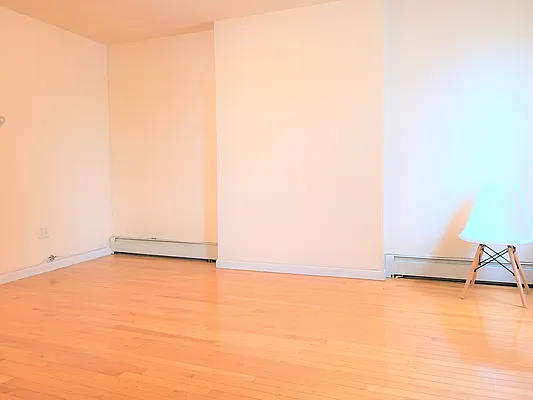 Rented by Virtual Real Estate | media 11