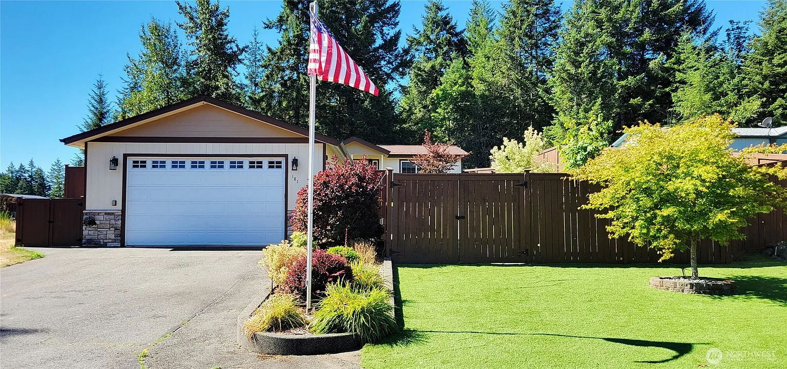 181 W Freedom Lane photo 1
