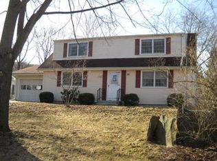 29 Willow Dr, Painted Post, NY 14870