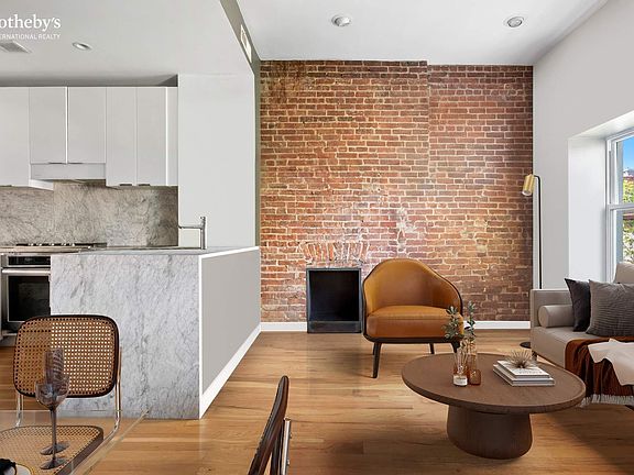 4th image of 540 W 149th St #Penthouse