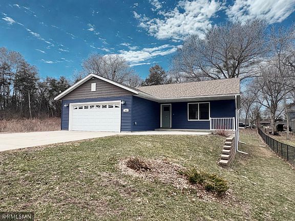 2nd image of 616 3rd St SW