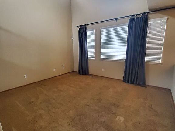 4th image of 1570 Millfleet Dr