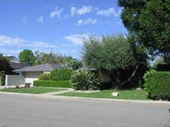 2068 S Della Ln, Anaheim, CA 92802