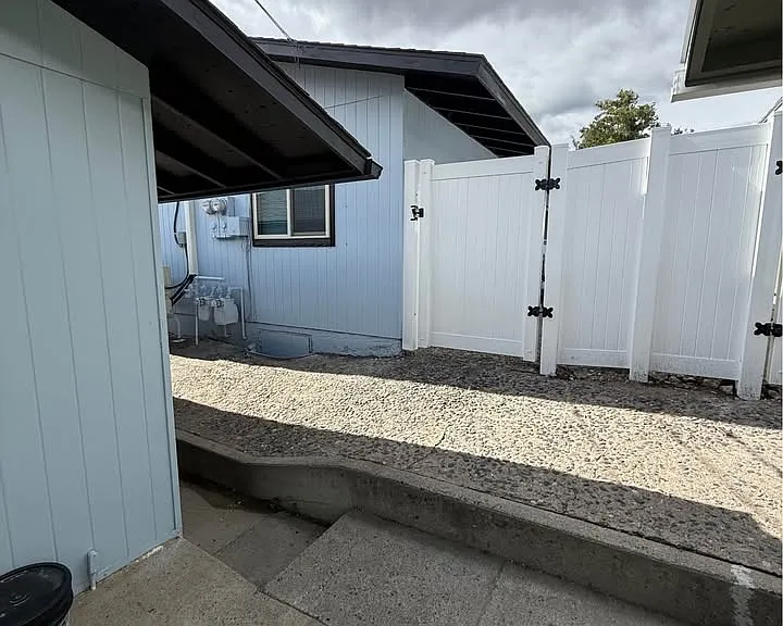 Grant St — Photo 40