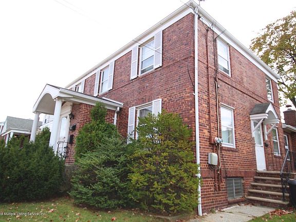 4th image of 154 Chandler Ave