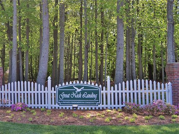 3rd image of 2108 Retreat Ct