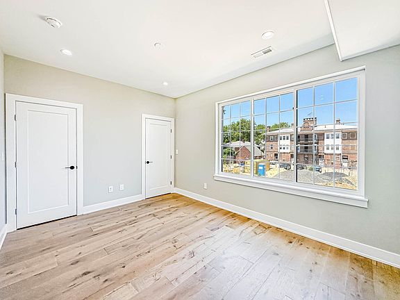 2nd image of 2616 S 18th St #25