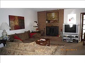 3rd image of 752 Espolon Dr