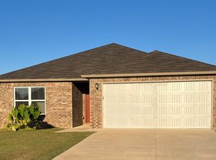 3825 Keeneland Dr, Jonesboro, AR 72404