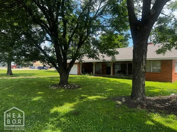500 W Hill St, Walnut Ridge, AR 72476