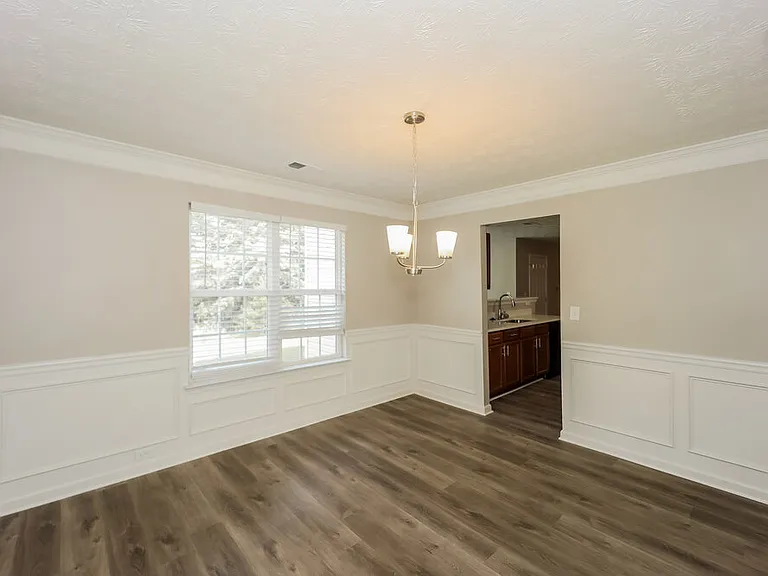 357 Cobblestone Ct — Photo 7