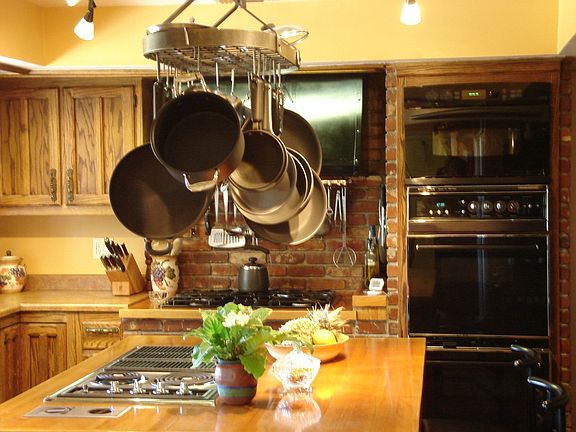 Gourmet Kitchen