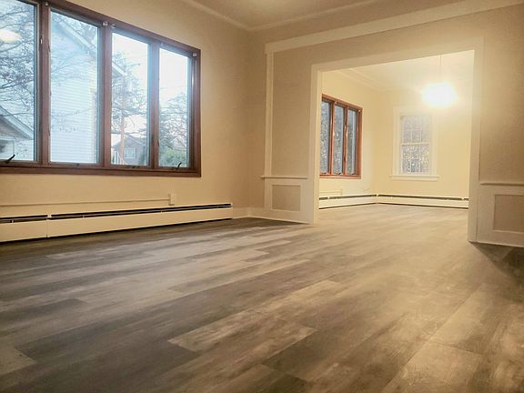 Dining room facing towards living room. Bedrooms are on our right.