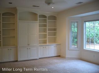 40 Purple Martin Ln, Hilton Head Island, SC 29926