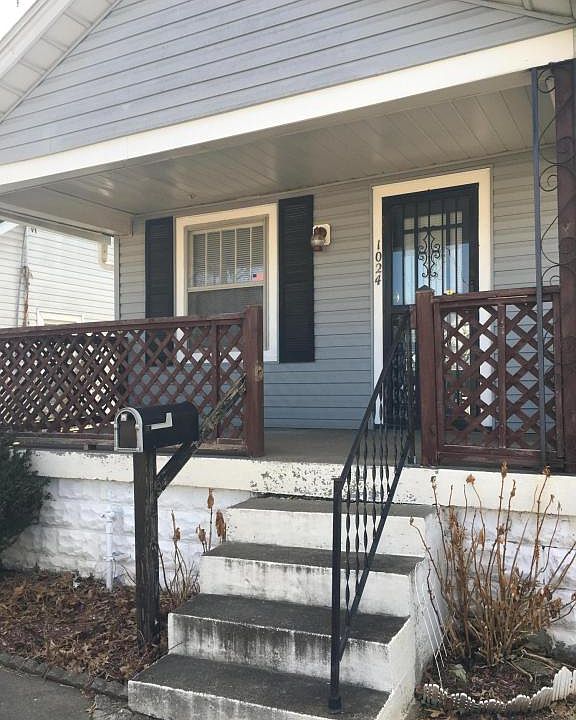1st image of 1024 Queen Ave