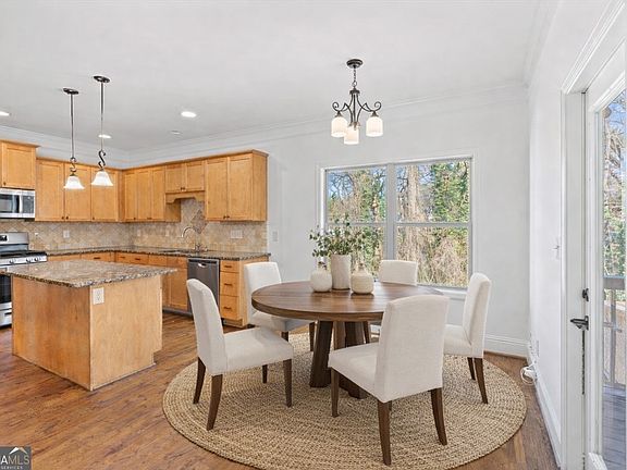 5th image of 1410 Eastland Rd SE #0