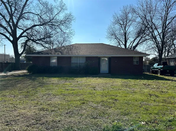 1609 W Main St, Durant, OK 74701