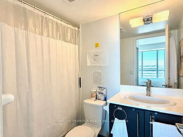 17 Anndale Dr #Penthouse 201 — Photo 10