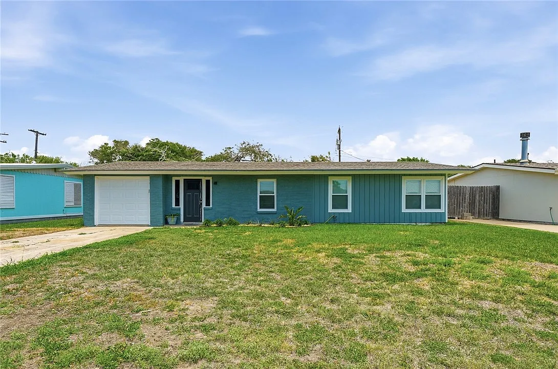3 bed, 2.0 bath, 1541 sqft, $2,000 — Photo 1