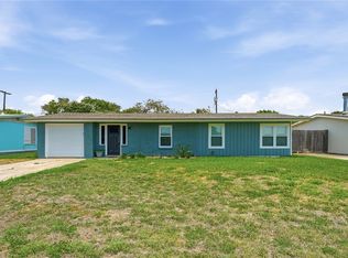 103 Magnolia Pl, Portland, TX 78374