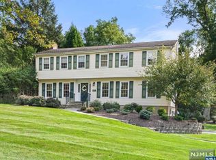 12 Pine Tree Rd, Ramsey, NJ 07446