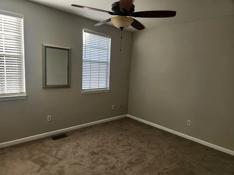 737 Woodland Creek Way — Photo 5