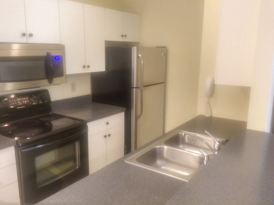 2nd image of 5979 Meadowcreek #10