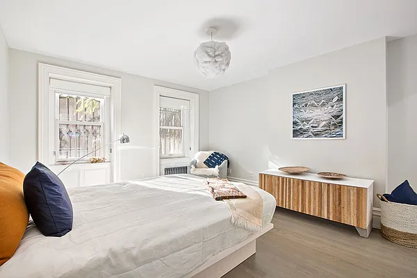 Sold by Compass | media 8