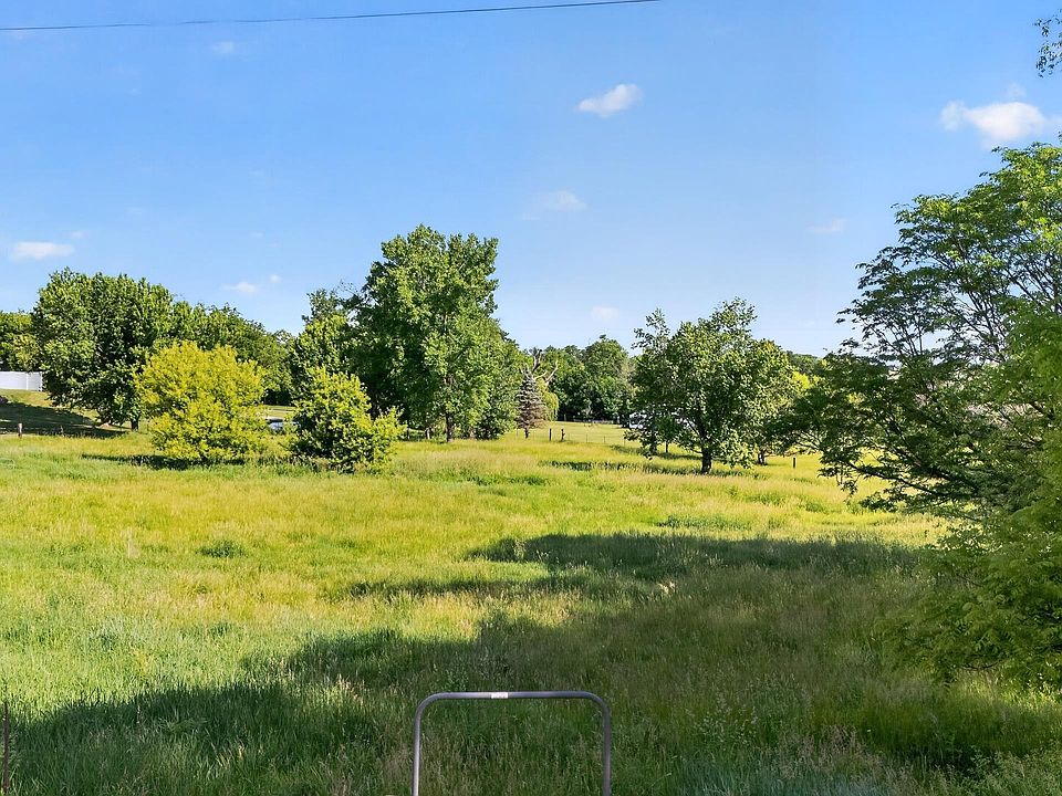 1st image of Parker Avenue Parker Ave