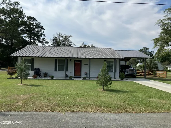 5985 Webb St, Graceville, FL 32440