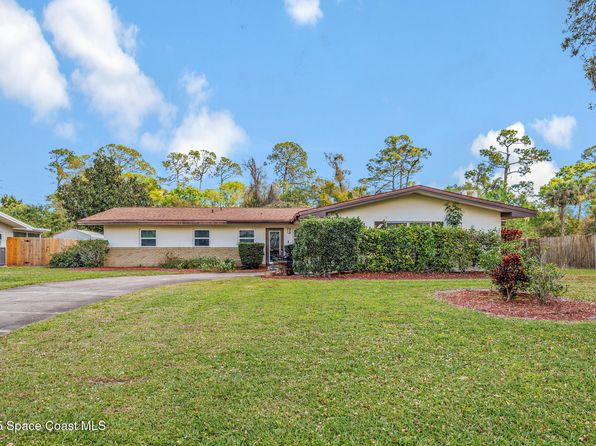 8311 Sylvan Dr, West Melbourne, FL 32904