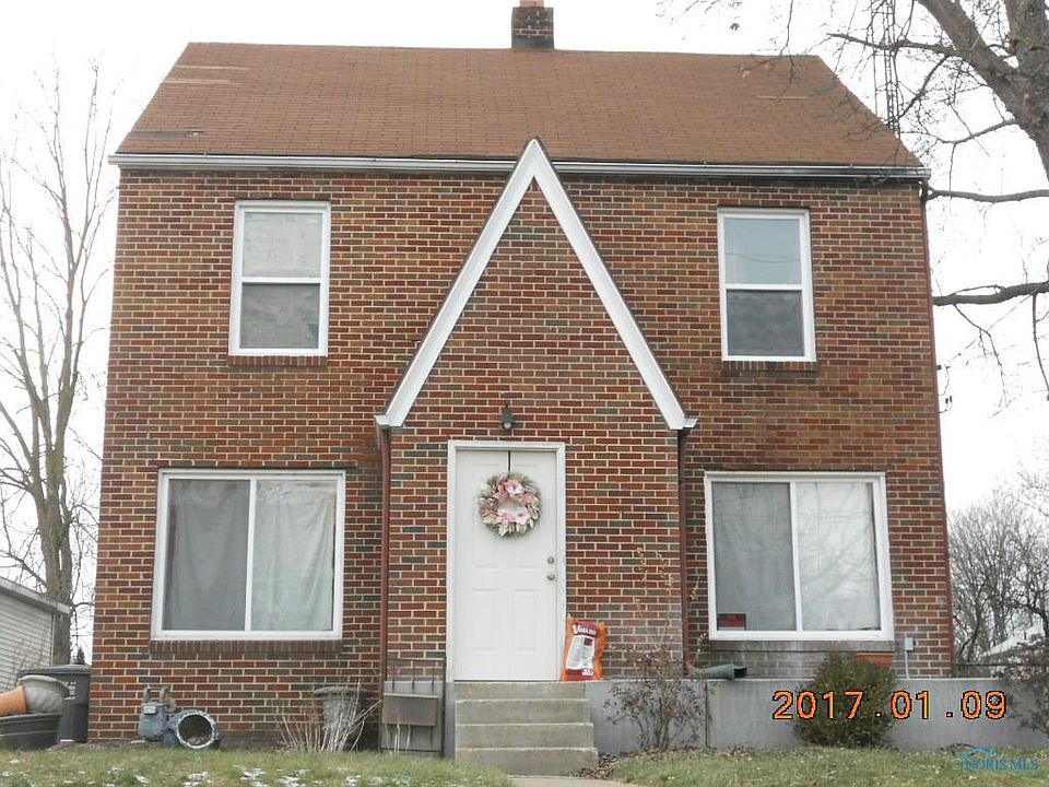 2nd image of 328 Decatur St