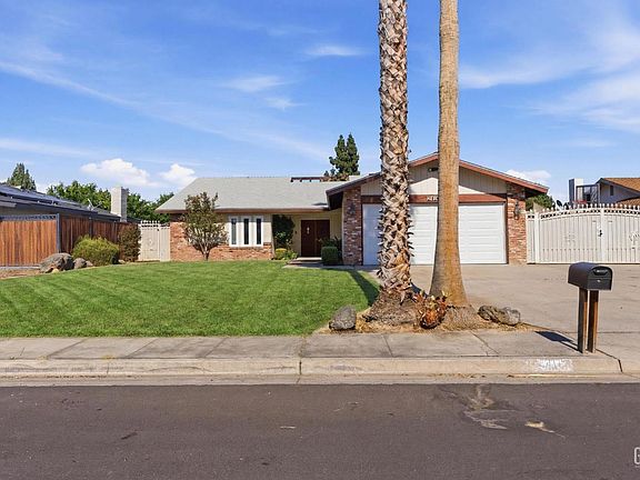 3rd image of 2418 Pinon Springs Cir