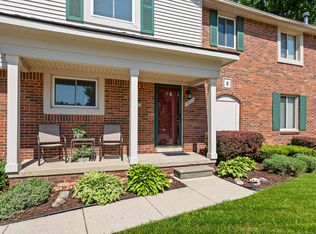1933 W Franklin Dr, Canton, MI 48187