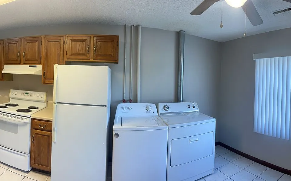2412 & 2414 10th St