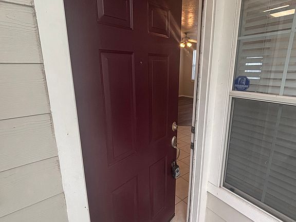 5th image of 8805 Elm Drake Ln