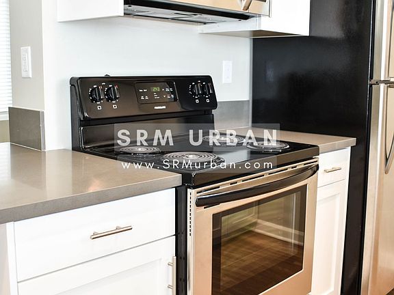 3rd image of 4674 33rd St APT 5
