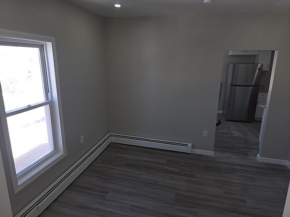 4th image of 151 Ray St APT 3B