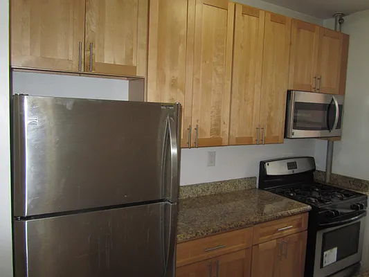 Rented by Beekman Street Realty | media 14