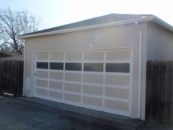 2-car garage