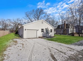 28936 W South Ave, Spring Grove, IL 60081