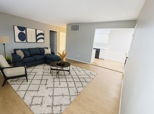 8756 Brentshire Walk, Saint Louis, MO 63144