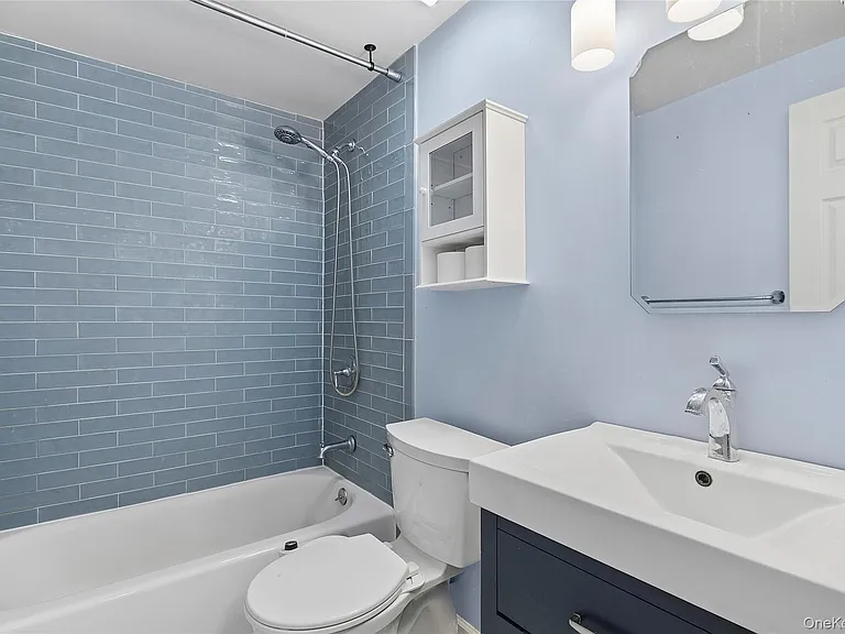 104 Birchwood Rd — Photo 9
