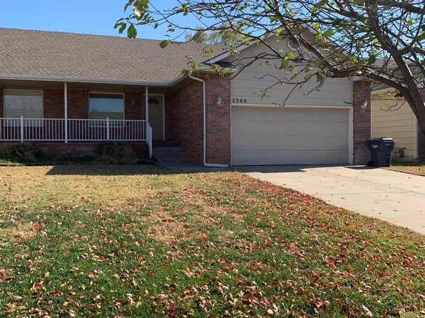 2308 N Shefford Cir, Wichita, KS 67205
