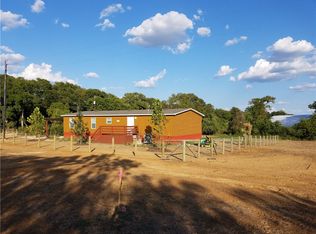 2000 County Line Rd, Dale, TX 78616